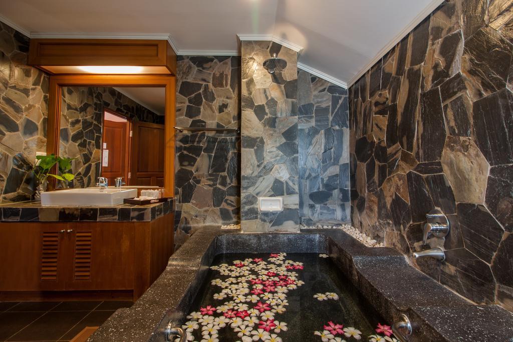 The Privacy Beach Resort & Spa Сам Рой Йот Екстериор снимка